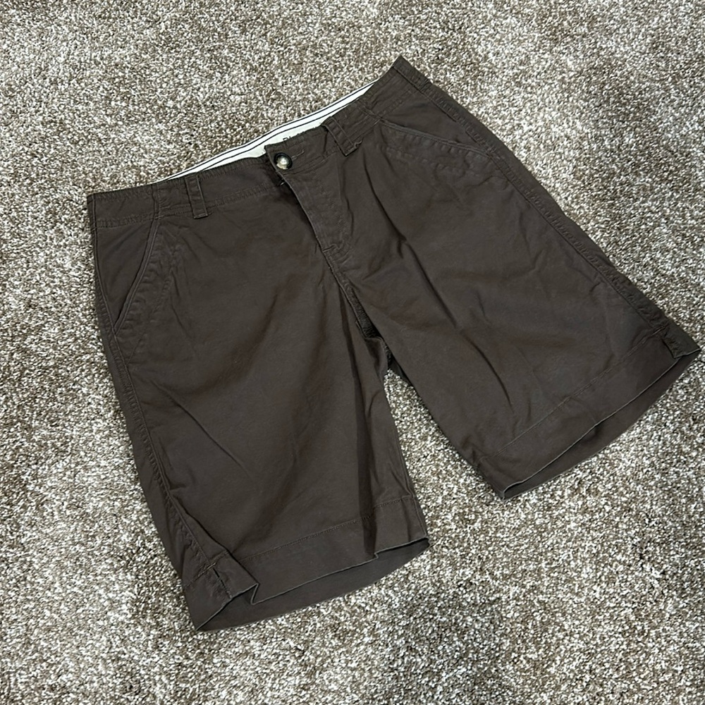 Like New Women’s Eddie Bauer Blakely Shorts